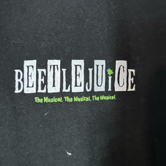Excellent condition beetlejuice broadway zip up size small - Picture 2 of 4